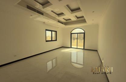 Villa - 5 Bedrooms - 7 Bathrooms for sale in Al Mowaihat 1 - Al Mowaihat - Ajman