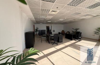 Office Space - 2 Bedrooms - 1 Bathroom for rent in Al Awadhi Tower - Sheikh Hamad Bin Abdullah St. - Fujairah