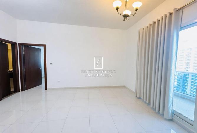 77394821 - Property Image 3