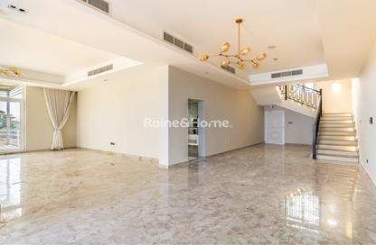 Villa - 5 Bedrooms for rent in Al Aweer 1 - Al Aweer - Dubai