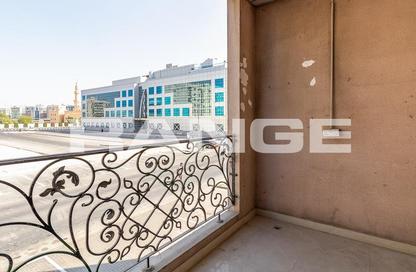 Apartment - 2 Bedrooms - 3 Bathrooms for rent in Sunrise New Mankhool - Al Raffa - Bur Dubai - Dubai