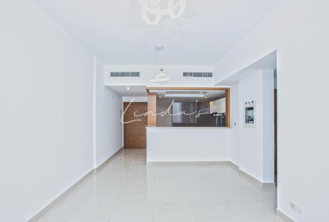 62064113 - Property Image 2