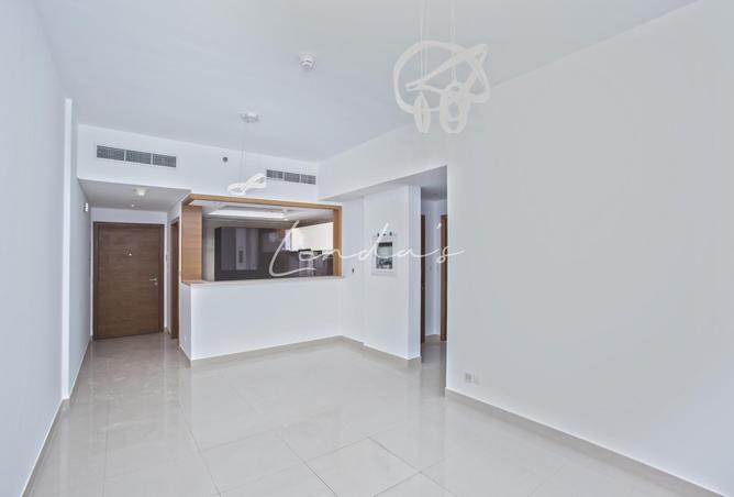 62064113 - Property Main Image