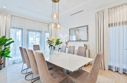Villa - 3 Bedrooms - 4 Bathrooms for rent in Canal Cove Frond A - Canal Cove Villas - Palm Jumeirah - Dubai