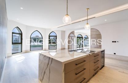 Villa - 4 Bedrooms - 6 Bathrooms for sale in Garden Homes Frond F - Garden Homes - Palm Jumeirah - Dubai