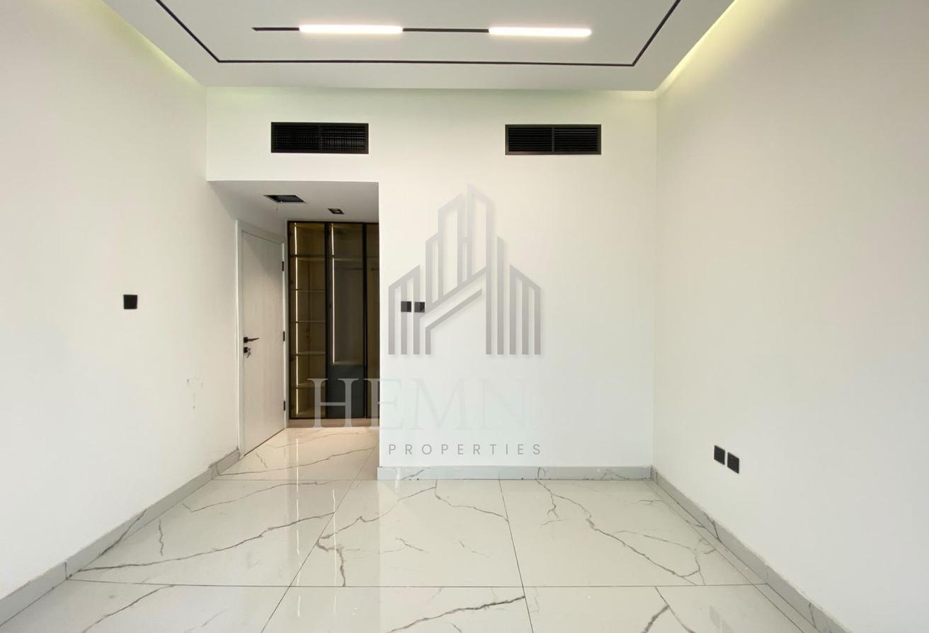 Well Maintained 1 BHK | Modern Interiors | Large Balcony photo 10