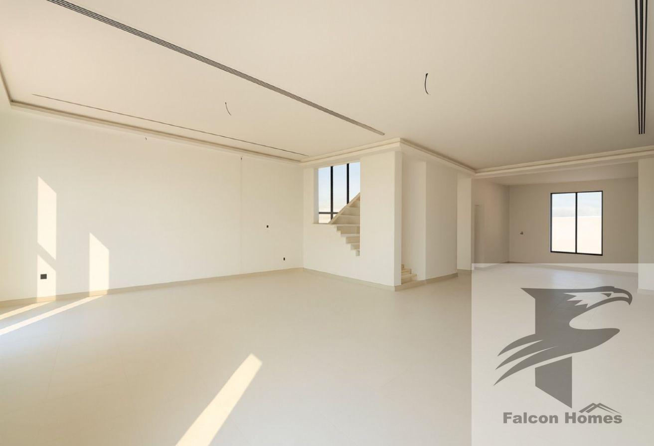Brand New 5BR Villa with Big Garden photo 3