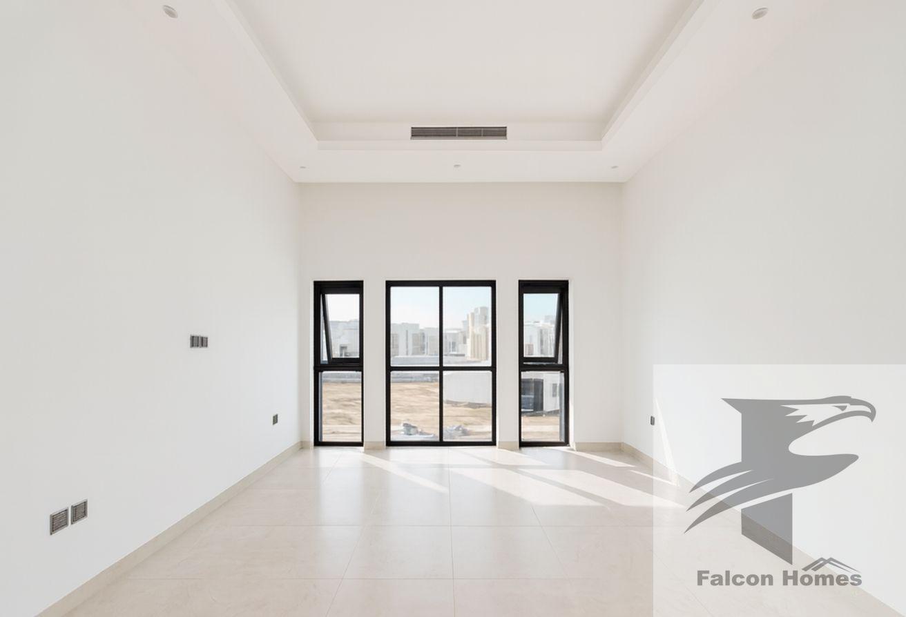 Brand New 5BR Villa with Big Garden photo 7