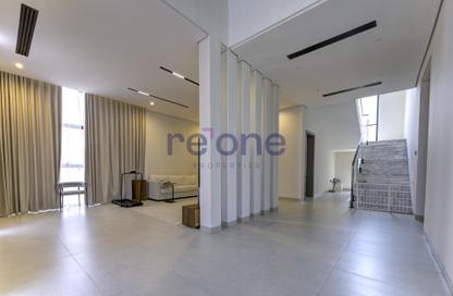 Villa - 4 Bedrooms - 6 Bathrooms for rent in Al Aweer 1 - Al Aweer - Dubai