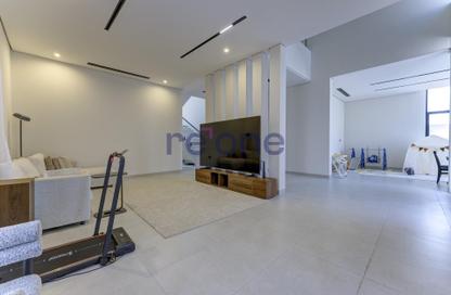 Villa - 4 Bedrooms - 6 Bathrooms for rent in Al Aweer 1 - Al Aweer - Dubai Villa - 4 Bedrooms - 6 Bathrooms for rent in Al Aweer 1 - Al Aweer - Dubai