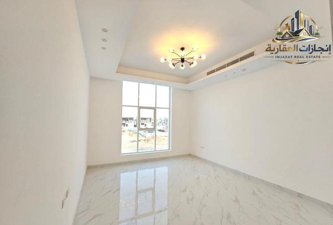 70679319 - Property Image 3