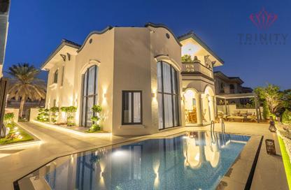 Villa - 5 - 6 for rent in Garden Homes Frond B - Garden Homes - Palm Jumeirah - Dubai