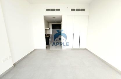 Apartment - Studio - 1 for rent in The Solo - Aljada - Sharjah