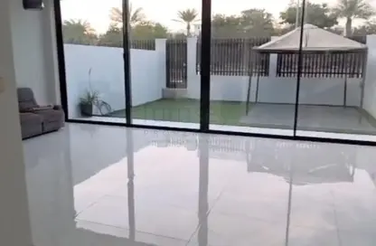 Villa - 5 Bedrooms - 4 Bathrooms for rent in Al Furjan West - Al Furjan - Dubai