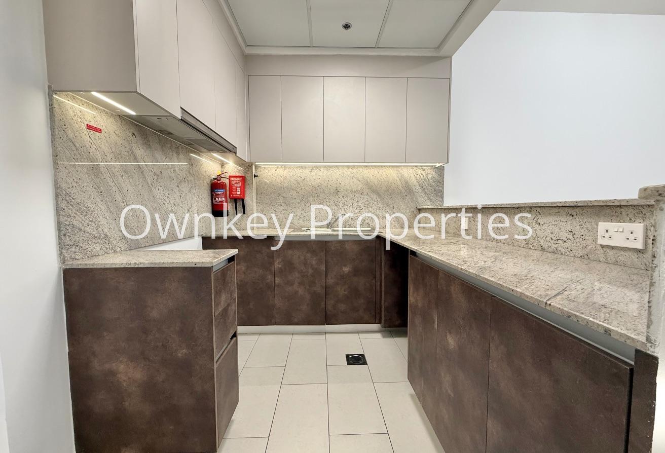 1 MONTH FREE | LUXURY STUDIO | BURJKHALIFA VIEW photo 5