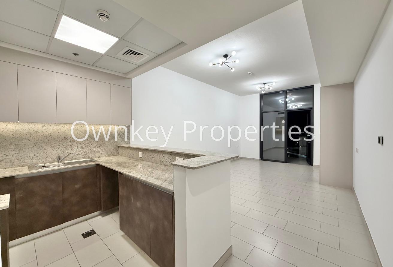 1 MONTH FREE | LUXURY STUDIO | BURJKHALIFA VIEW photo 7