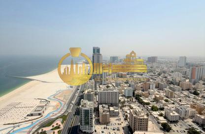 شقة - 2 غرف نوم - 3 حمامات للبيع في مساكن كورنيش عجمان - طريق كورنيش عجمان - عجمان