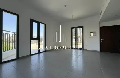 Apartment - 3 Bedrooms - 3 Bathrooms for rent in Hayat Boulevard 2B - Hayat Boulevard 2 - Hayat Boulevard - Town Square - Dubai