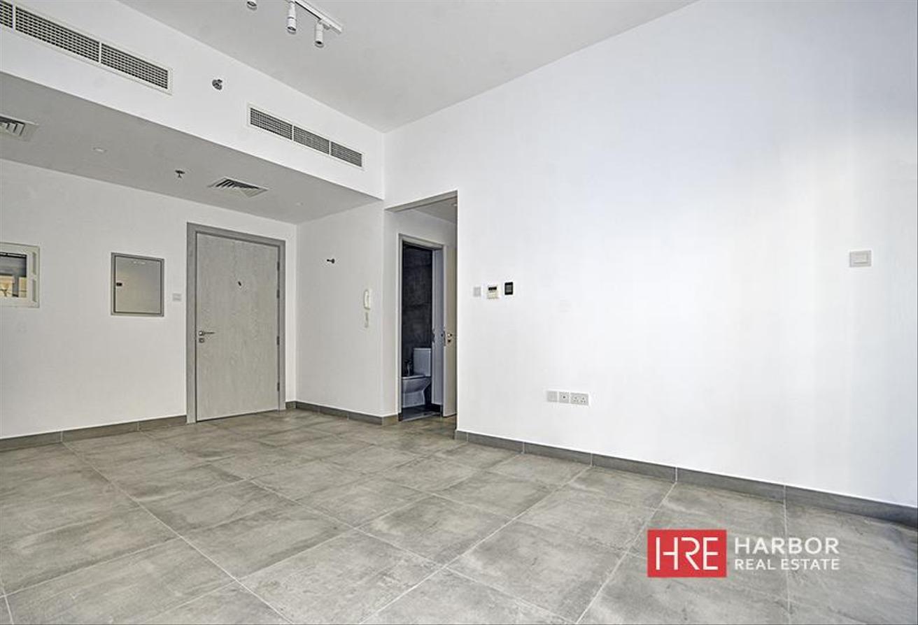 Family-Friendly | Modern 1BR | Ready to Move In photo 2