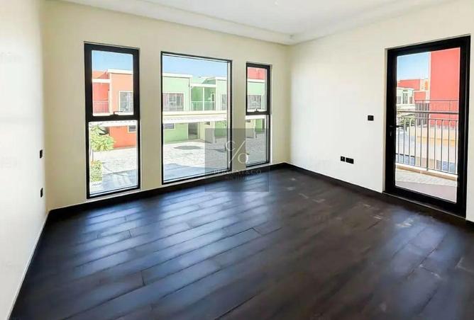 114166915 - Property Image 2