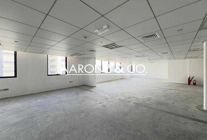 83649236 - Property Main Image
