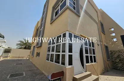 Villa - 4 Bedrooms - 6 Bathrooms for rent in Al Jazzat - Al Riqqa - Sharjah