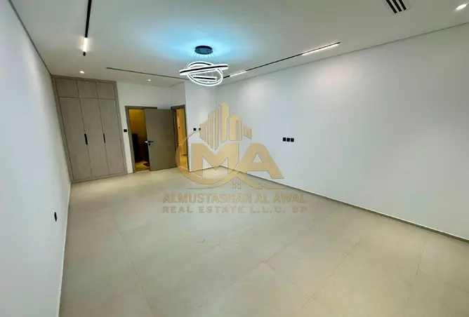 129769113 - Property Image 2