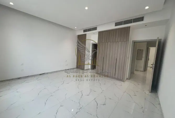 150468614 - Property Image 3
