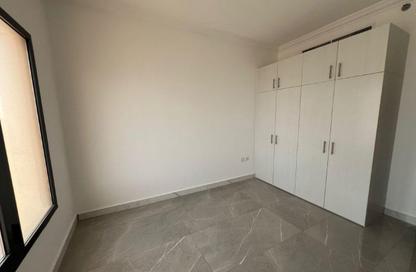 Apartment - 2 Bedrooms - 2 Bathrooms for rent in Gulfa Towers - Al Rashidiya 1 - Al Rashidiya - Ajman
