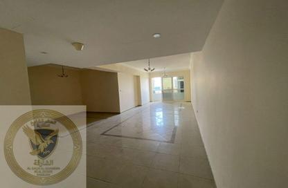 Apartment - 2 Bedrooms - 2 Bathrooms for rent in Ameer Bu Khamseen Tower - Al Majaz 3 - Al Majaz - Sharjah