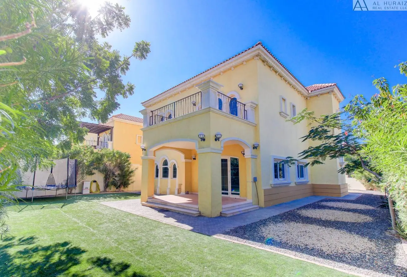 156897782 - Property Main Image