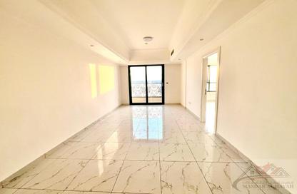 Apartment - 1 Bedroom - 2 Bathrooms for rent in SG Muwaileh Building - Muwaileh - Sharjah