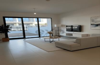 Townhouse - 3 Bedrooms - 4 Bathrooms for rent in Jebel Ali Village Townhouses - Jebel Ali Village - Jebel Ali - Dubai