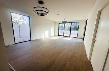 Townhouse - 4 - 5 for rent in Jebel Ali Village Townhouses - Jebel Ali Village - Jebel Ali - Dubai
