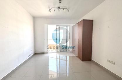 Apartment - Studio - 1 for rent in Lakeside Tower D - Lakeside Residence - Dubai Production City (IMPZ) - Dubai