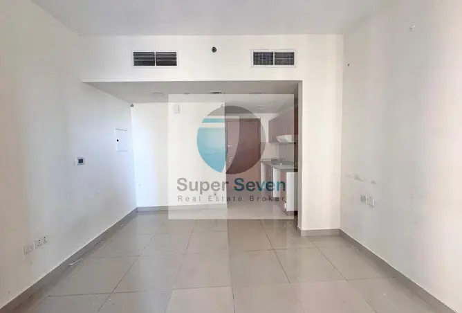 163260130 - Property Image 3