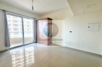 Apartment - Studio - 1 for rent in Lakeside Tower D - Lakeside Residence - Dubai Production City (IMPZ) - Dubai Apartment - Studio - 1 for rent in Lakeside Tower D - Lakeside Residence - Dubai Production City (IMPZ) - Dubai