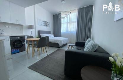 Apartment - Studio - 1 Bathroom for sale in O2 Tower - District 14 - Jumeirah Village Circle - Dubai