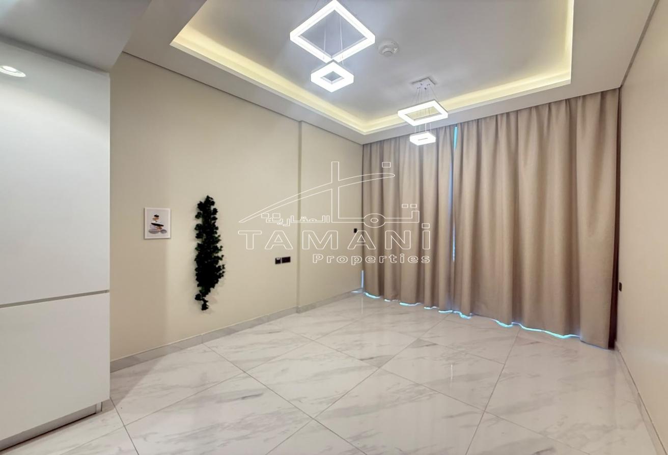 Exclusive Unit | Vacant | Modern Living photo 7