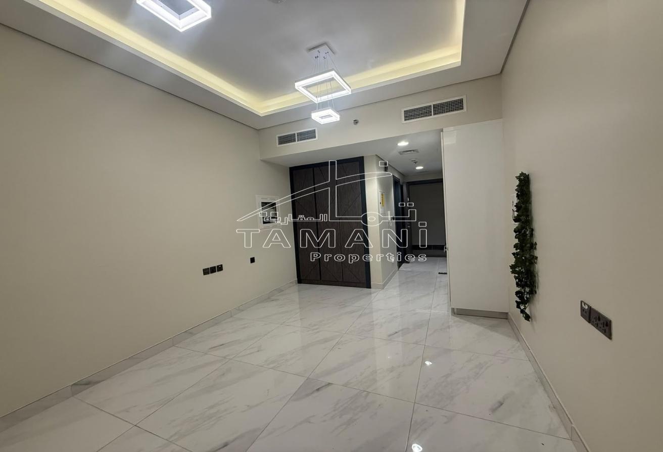Exclusive Unit | Vacant | Modern Living photo 8
