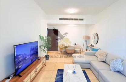 Apartment - 1 - 2 for rent in Beach Tower 1 - Al Khan Lagoon - Al Khan - Sharjah Apartment - 1 - 2 for rent in Beach Tower 1 - Al Khan Lagoon - Al Khan - Sharjah