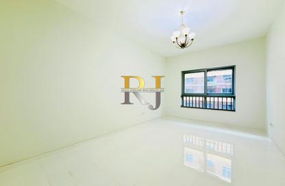 Apartment - 1 Bedroom - 2 Bathrooms for rent in Mankhool Building - Al Mankhool - Bur Dubai - Dubai