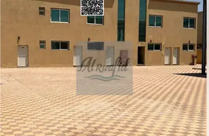 Labor Camp - Studio - 7+ Bathrooms for rent in Al Dhaid - Sharjah