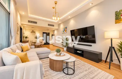 Apartment - 2 Bedrooms - 2 Bathrooms for sale in Skyview Tower - Dubai Marina - Dubai
