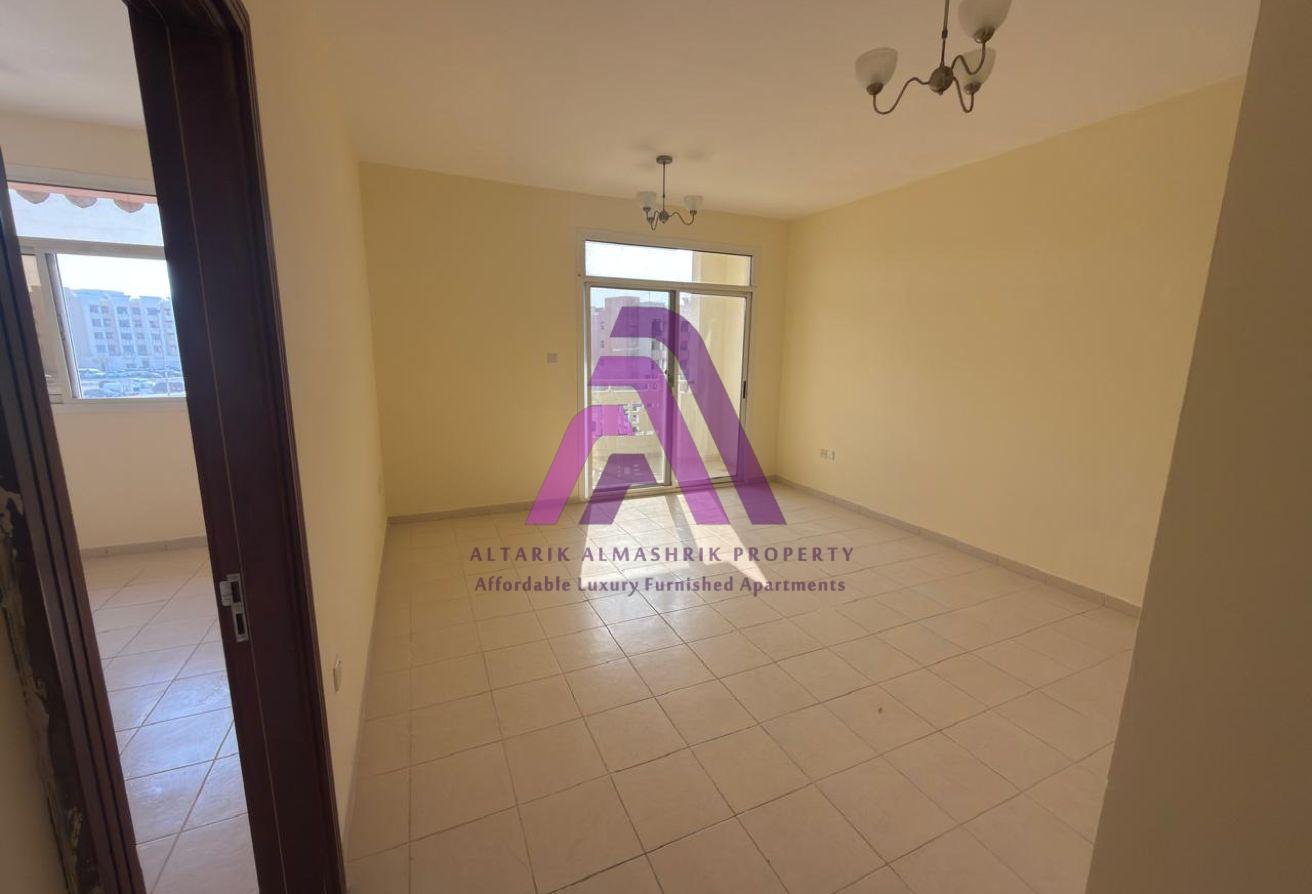 1BR Unfurnished Apartment | China Cluster photo 4