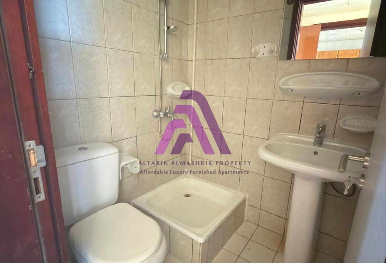 1BR Unfurnished Apartment | China Cluster photo 7