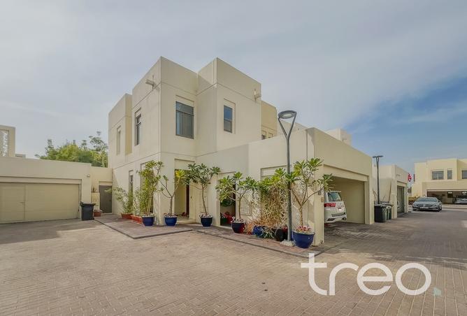 16010217 - Property Main Image