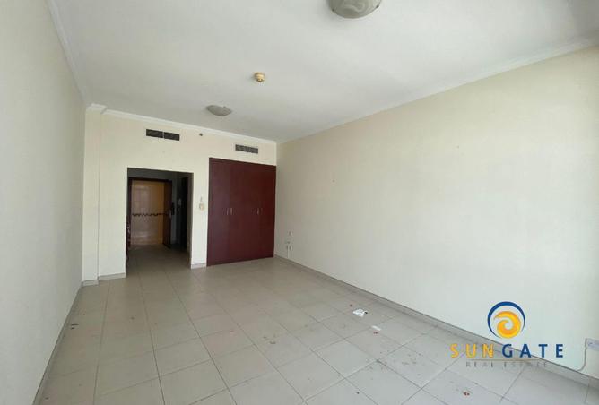 71900008 - Property Image 3