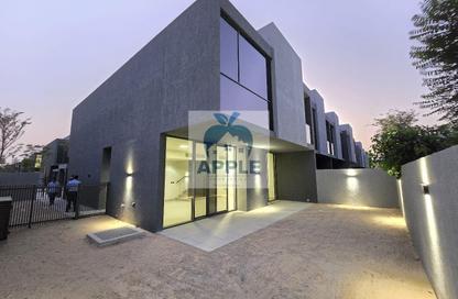 Villa - 4 - 5 for rent in Saro - Masaar - Tilal City - Sharjah