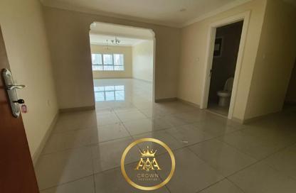 Apartment - 3 Bedrooms - 4 Bathrooms for rent in Al Khan Corniche - Al Khan - Sharjah